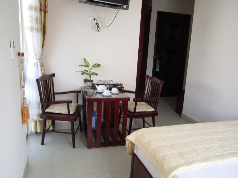 Nhiet Doi Hotel Туихоа Экстерьер фото