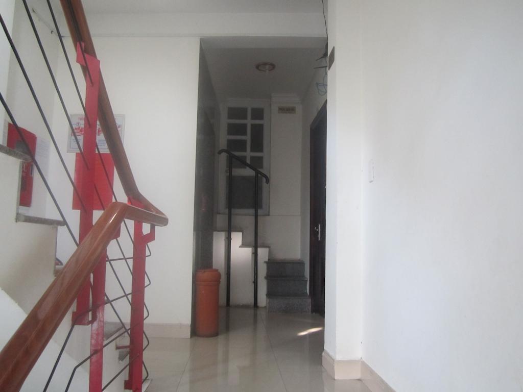 Nhiet Doi Hotel Туихоа Экстерьер фото