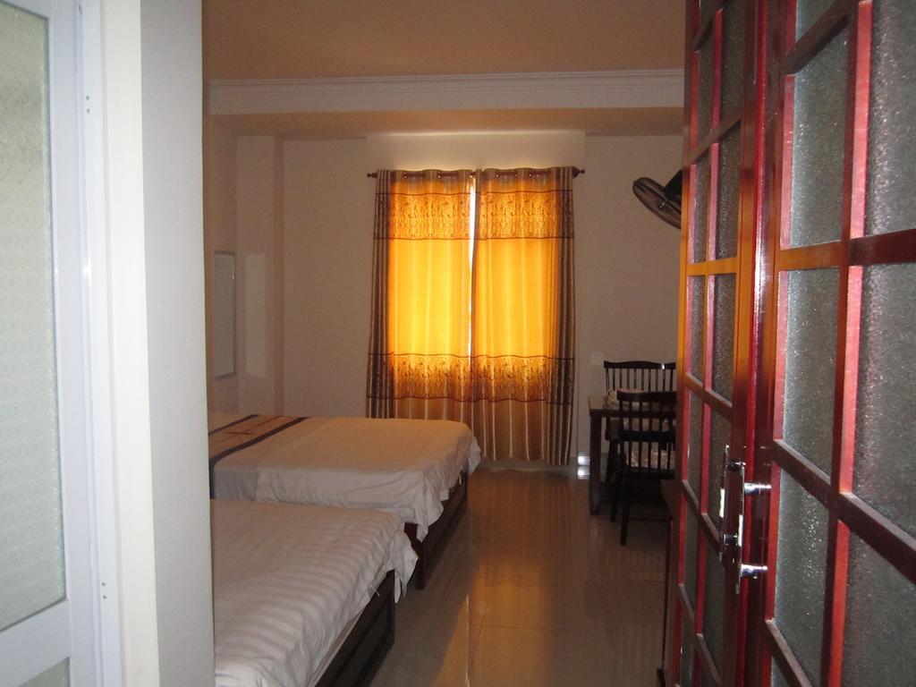 Nhiet Doi Hotel Туихоа Номер фото